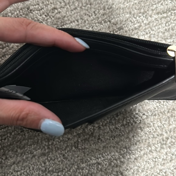 Target Wallet - Picture 4 of 4